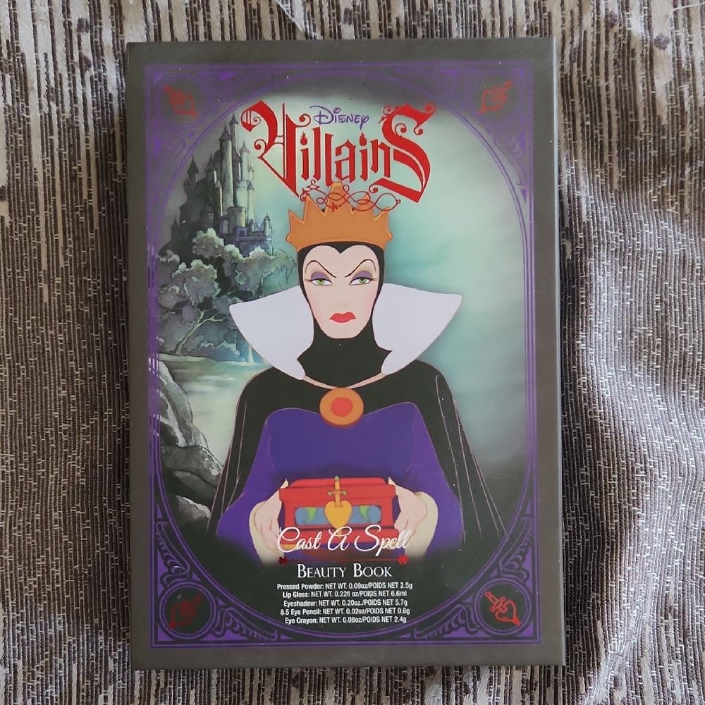 Disney Villains Cast a Spell Beauty Book - Red, Purple, Black
